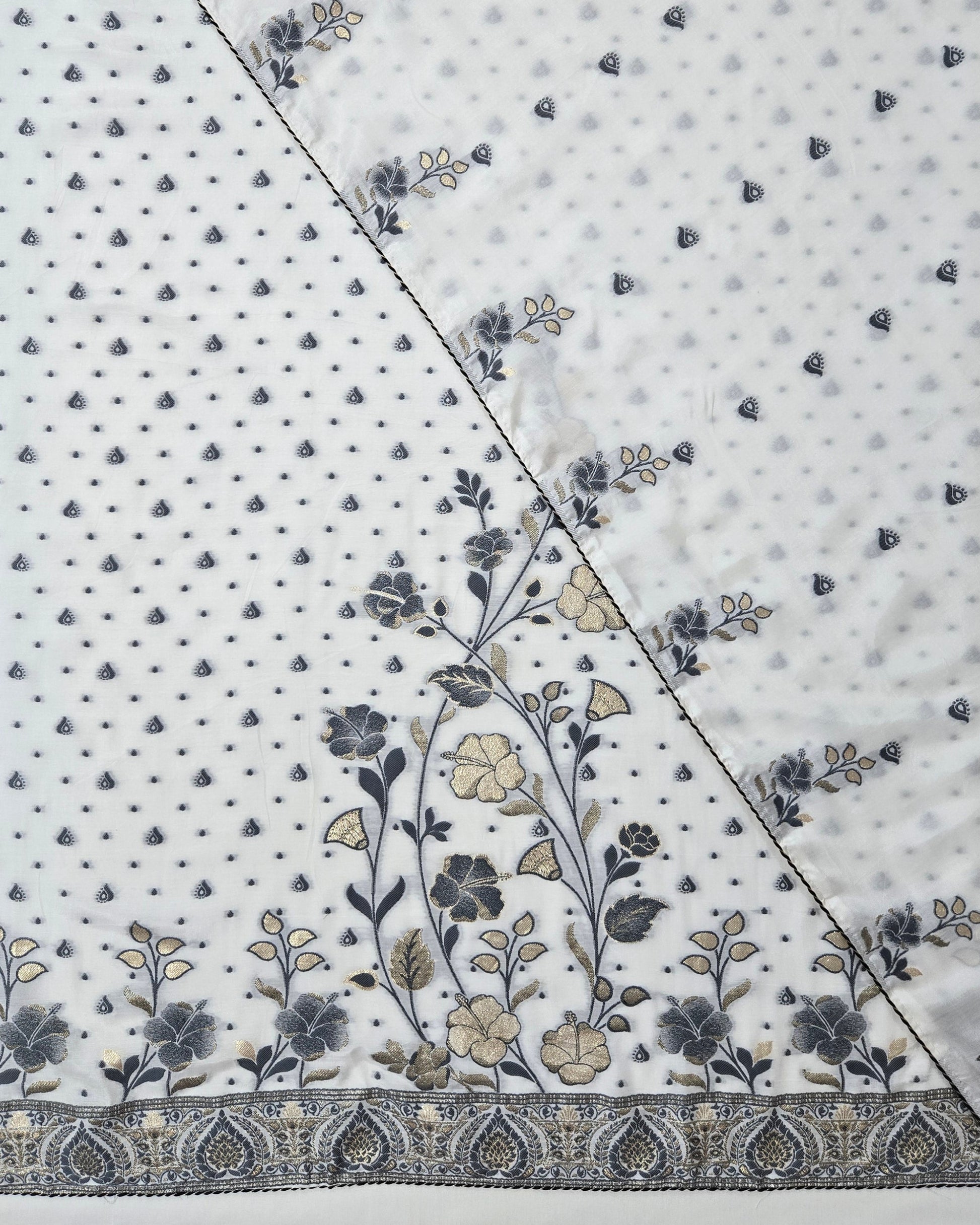 Front Dupatta