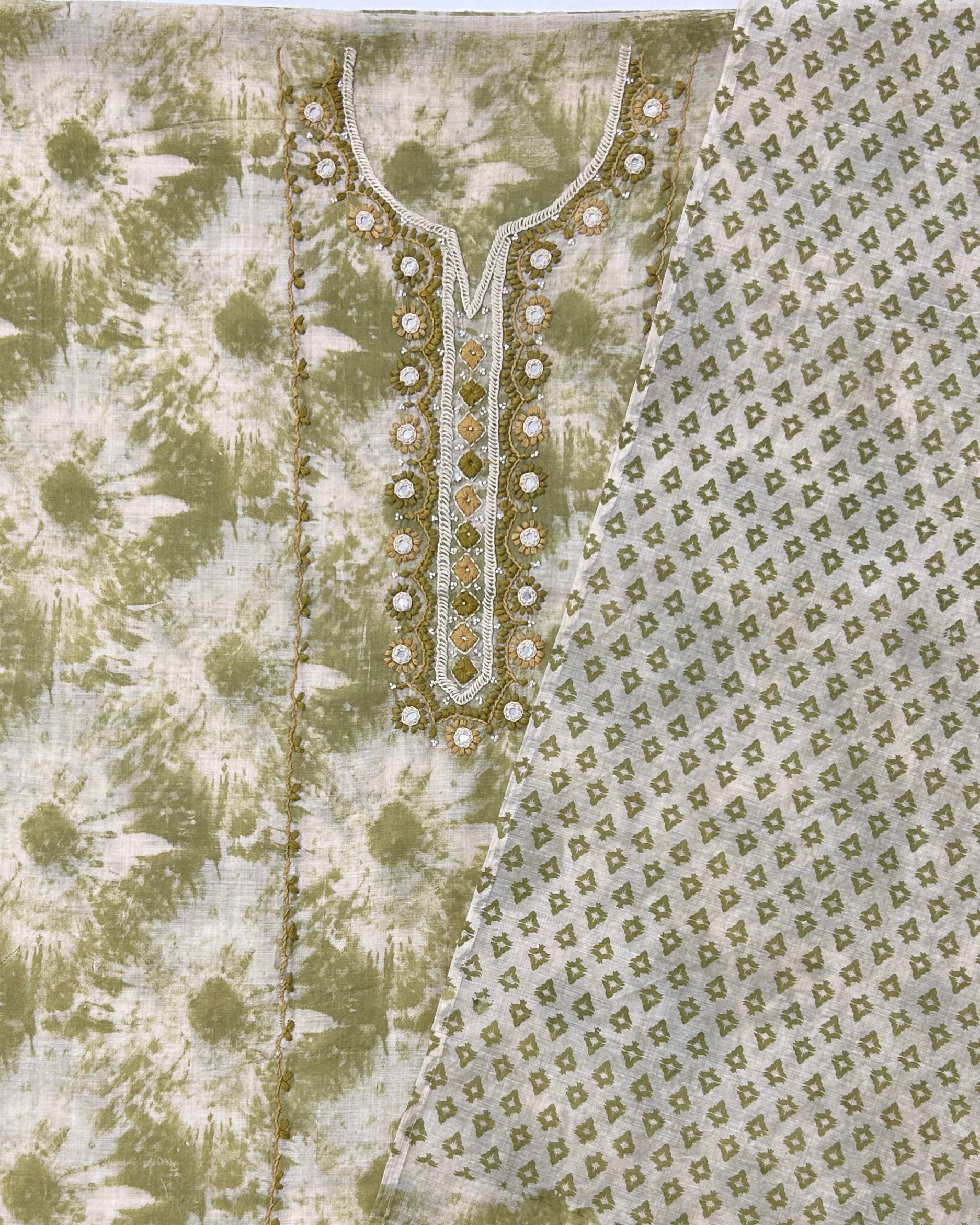 Front Dupatta