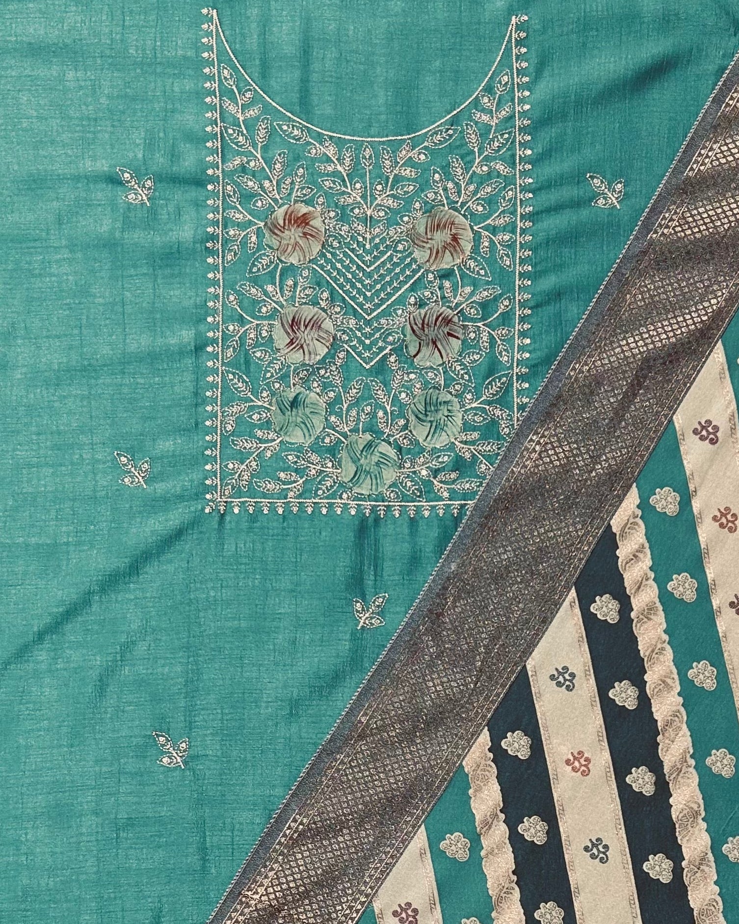 Front Dupatta