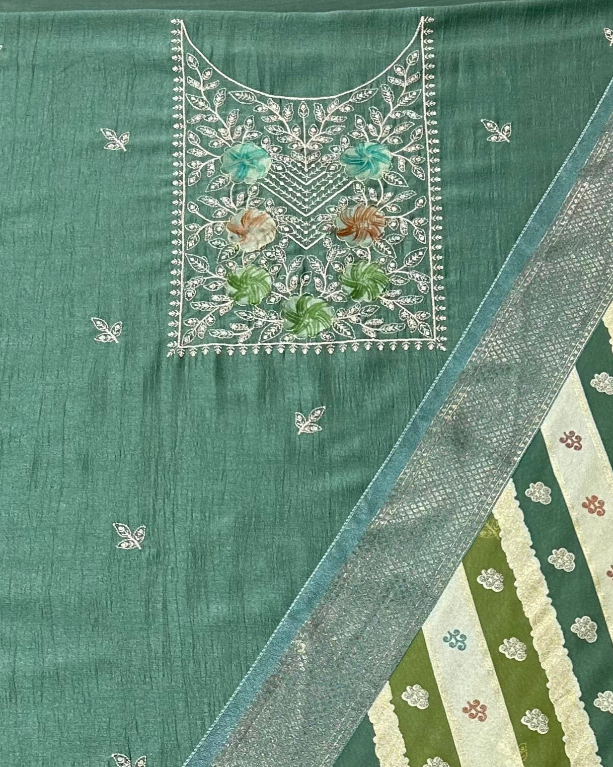 Front Dupatta