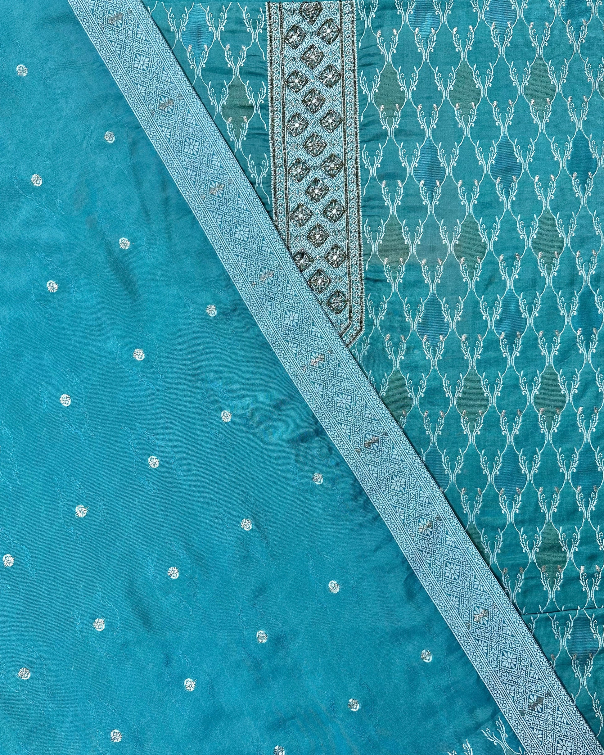 Front Dupatta